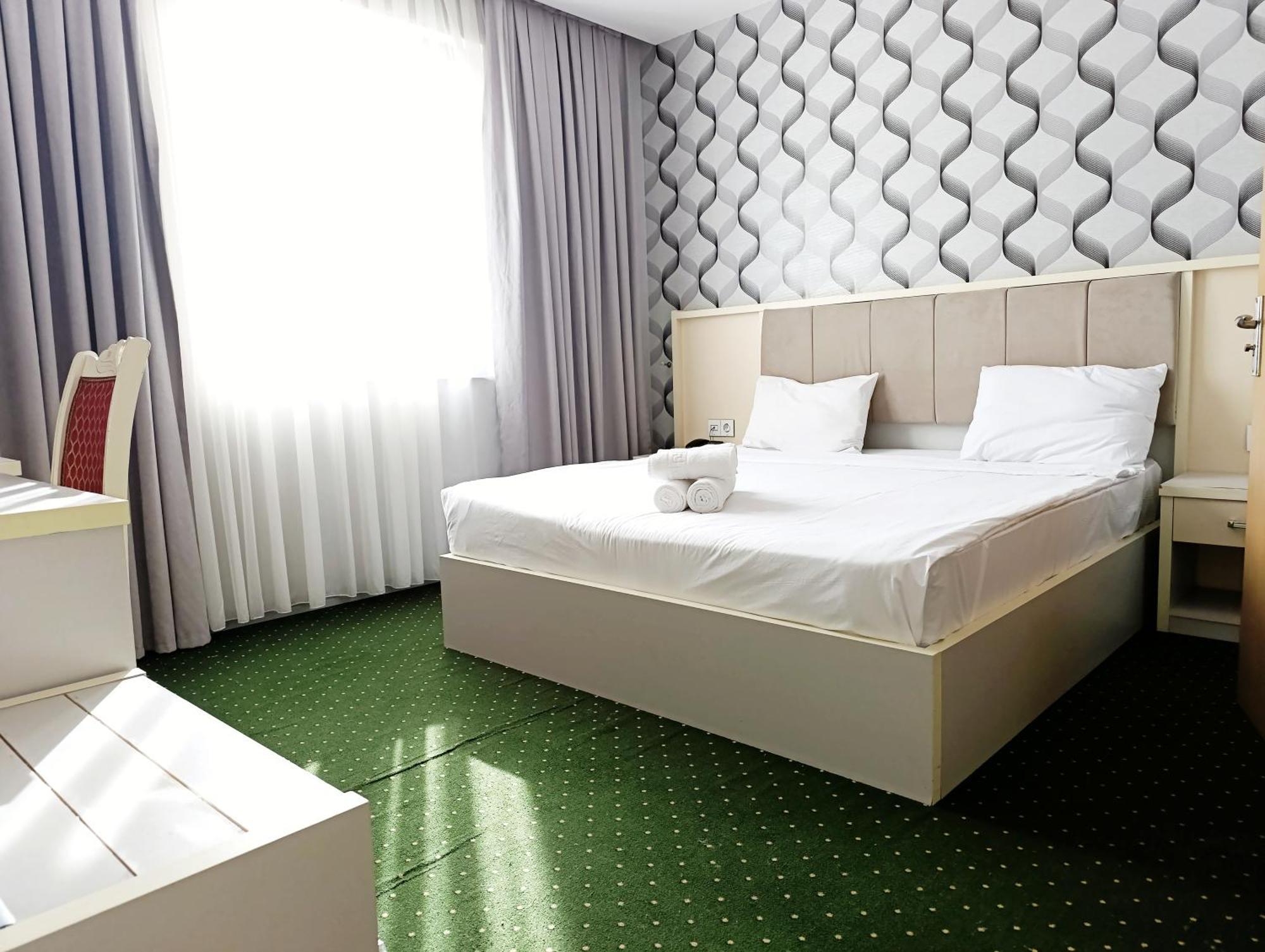 באקו Alis Hotel מראה חיצוני תמונה