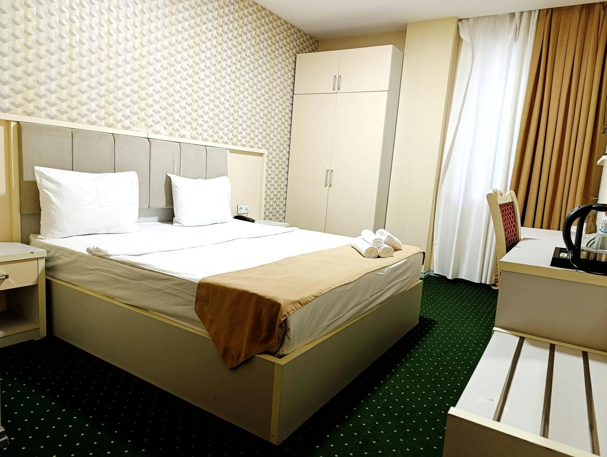 באקו Alis Hotel מראה חיצוני תמונה
