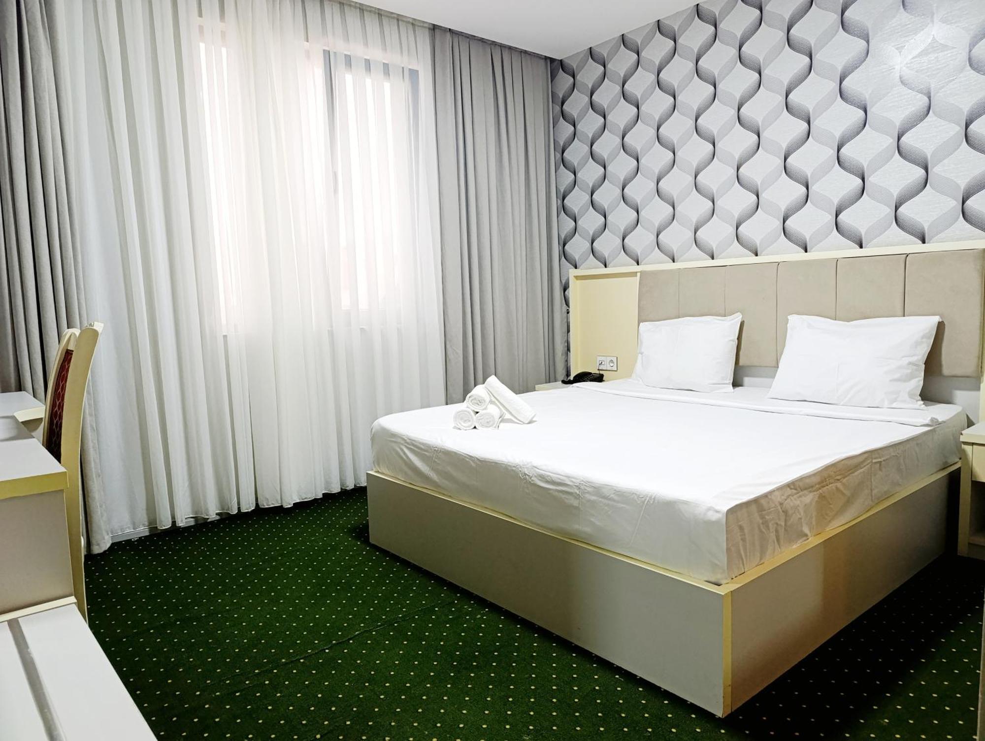 באקו Alis Hotel מראה חיצוני תמונה